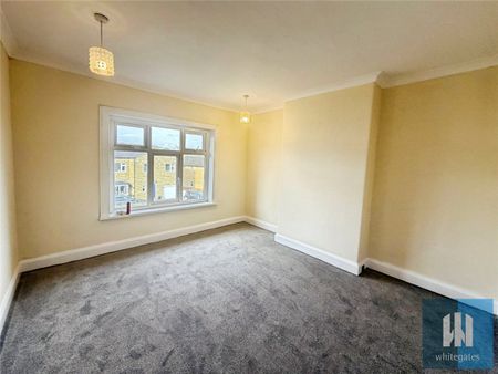 Lynton Avenue, Springwood, Huddersfield, HD1 - Photo 4