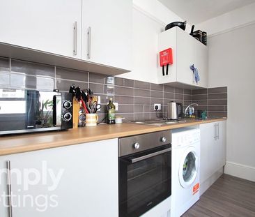 1 Bed property for rent - Photo 2