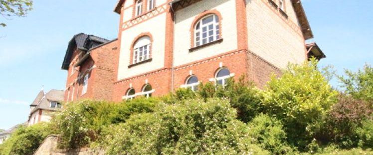 Wohnung mit Altbau-Charme - Photo 1