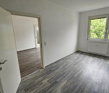 Schöne 2-Zimmerwohnung mit Frühstücksbalkon – unbefristeter Mietver... - Photo 5