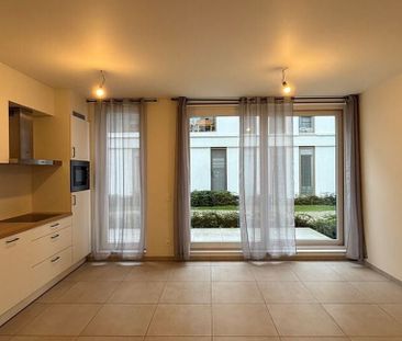 Appartement te huur in Sint-Niklaas voor € 845 met 1 slaapkamer - Photo 2