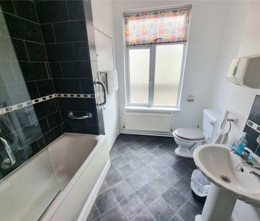 1 Bedroom House Share To Rent - Photo 6