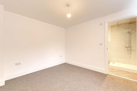 1 bedroom property to rent - Photo 3