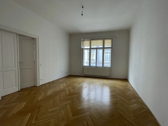 UNBEFRISTET: 4 Zimmer Wohnung mit kleiner Freifläche ab NOVEMBER - Photo 1