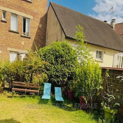 Appartement 48 Pièces - Photo 1