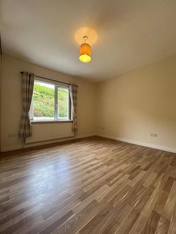 5 Bracken Ridge, Dromore, BT25 1QF - Photo 2