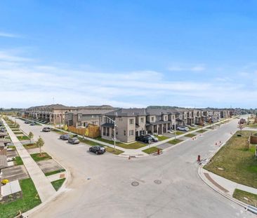 For Lease - 130 Turnberry Lane, Barrie, Ontario - Photo 3