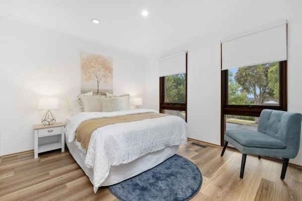 Spacious Family Home in Prime Endeavour Hills Location - Photo 1