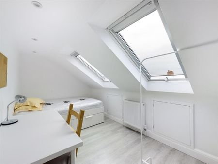 Eastbourne Road, Brighton - Photo 3