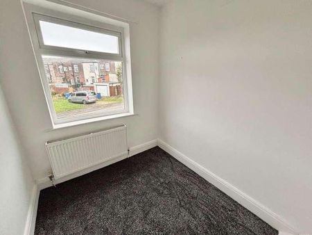 Outwood Road, Radcliffe, Manchester, M26 - Photo 2