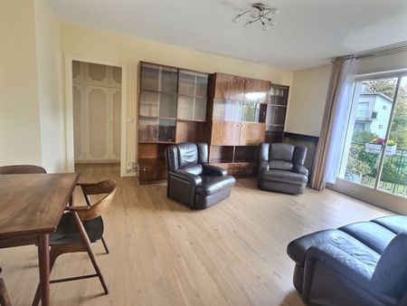 Location Appartement 2 pièces 47m² - Photo 2