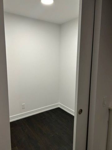 For Lease - 225 Veterans Drive Unit# 901, Brampton, Ontario - Photo 5