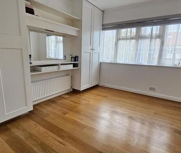 4 bedroom semi-detached house to rent - Photo 4