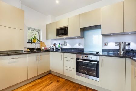 2 bedroom apartment to rent - Photo 5