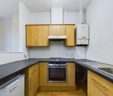 1 bedroom ground floor flat to rent - Photo 4