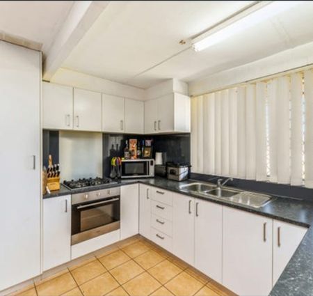 Shoalwater - Photo 5