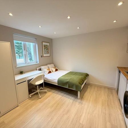Room in a Shared House, Culvert Road, SW11 - Photo 4