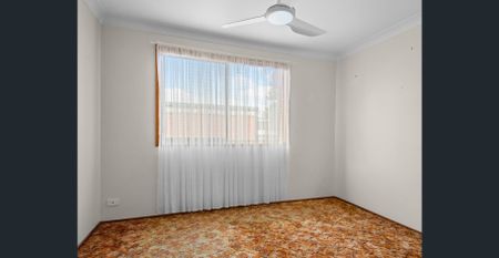 Close to the lake! - Photo 3