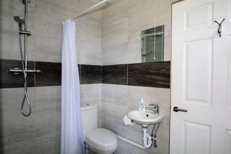 1 bedroom detached bungalow to rent - Photo 5