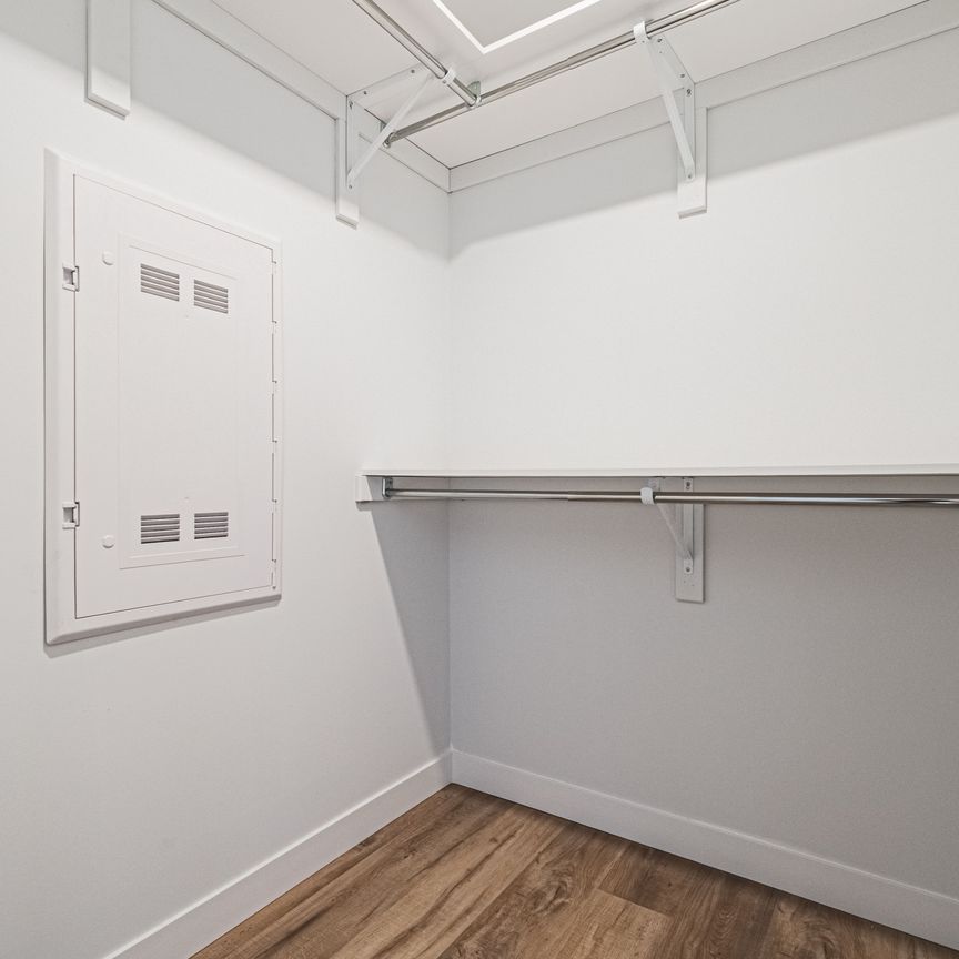 For Lease - 555 Sanitorium Road, Hamilton, Ontario - Photo 1