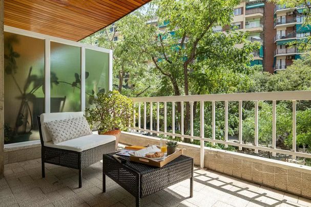 Avinguda de Mistral, Barcelona, Catalonia 08015 - Photo 1