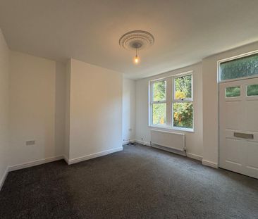2 bedroom house to rent - Photo 1