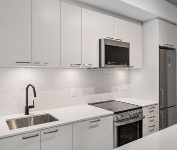 For Lease - 1808 St Clair Avenue Unit# 408, Toronto, Ontario - Photo 2