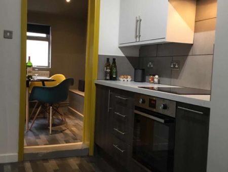 Amazing professional house share - Rarely Available ! - Photo 4
