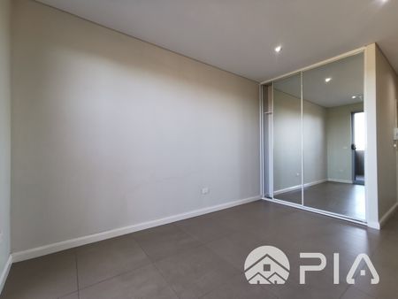 28A/20-24 Sorrell Street PARRAMATTA - Photo 2