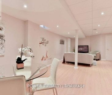 253 BUR OAK AVENUE - Photo 1