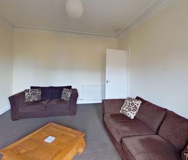 3 bedroom apartment to rent - Photo 1
