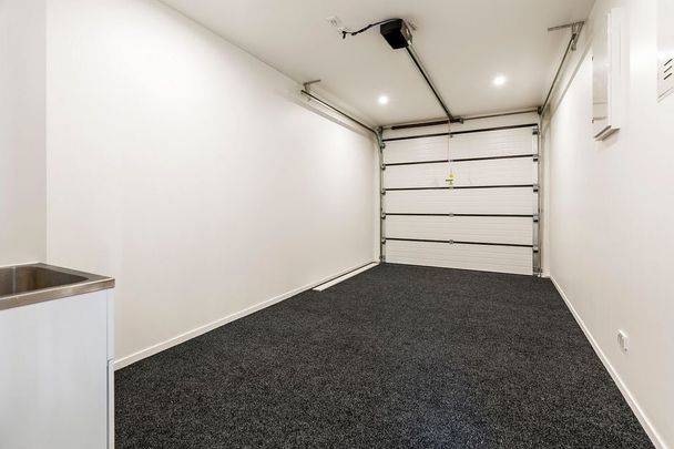 🏡 Brand New Rental in Mahia Road – Available Now! - Photo 1