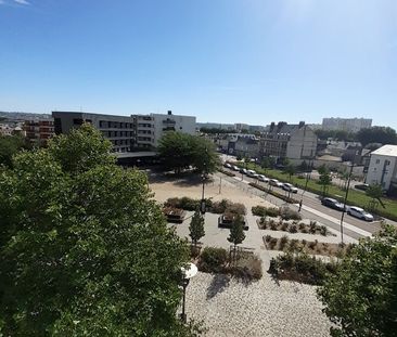 Location Appartement 2 pièces 43m² LE PETIT QUEVILLY 76140 - Photo 5