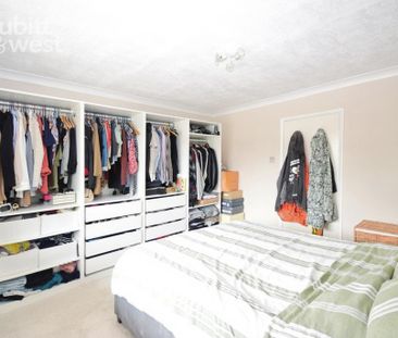 2 bedroom apartment to rent - Photo 6