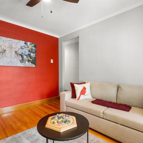 10e Avenue - Photo 1