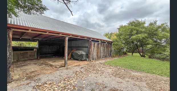 Classic, Fully Furnished Cottage - Photo 1