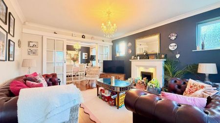 3 bedroom semi-detached house to rent - Photo 2