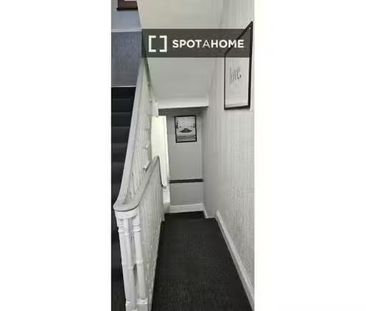 Bed for rent in a residence in Dublin - Photo 3