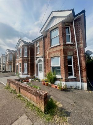 Cardigan Road, Bournemouth, Dorset, BH9 - Photo 1