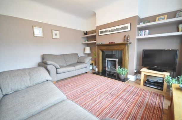 Boulton Avenue - Photo 1