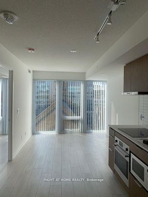 For Lease - 60 Shuter Street Unit# 907, Toronto, Ontario - Photo 1