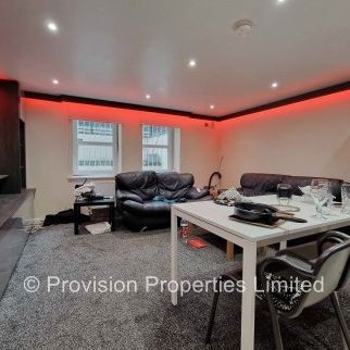 4 Bedroom Properties Headingley Leeds - Photo 1