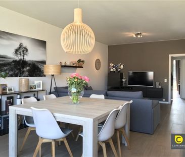 Instapklaar 2 slpk appartement met terras - Photo 2