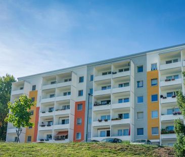 Großzügige 2-Raum-Erdgeschosswohnung mit Balkon - Foto 2