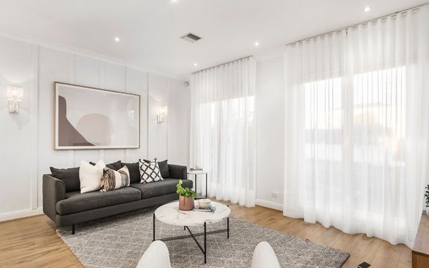 Stunning Furnished Home! - Photo 1