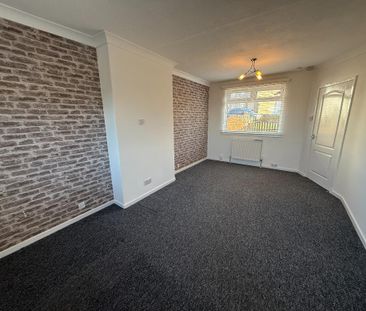 2 bedroom semi-detached house to rent - Photo 3