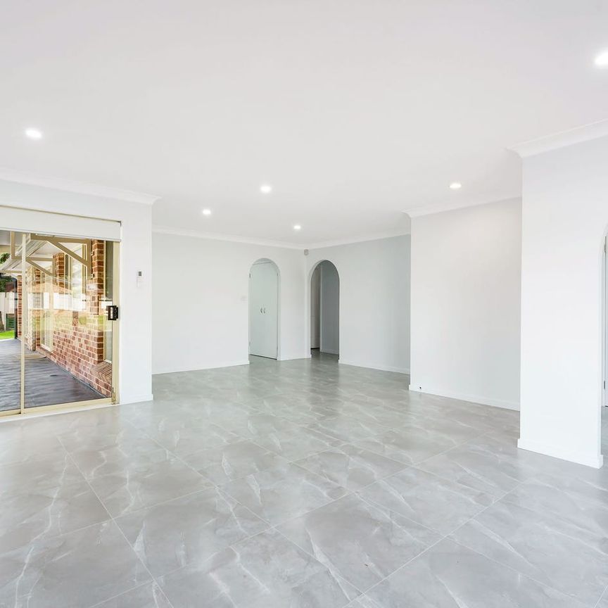 Stylishly Renovated 5-Bedroom Family Home - Photo 1