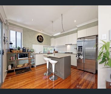 7 Orchard Street, Balmoral, Qld 4171 - Photo 5