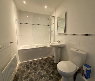 4 bedroom townhouse to rent - Photo 3