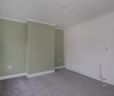 35 Rosebery Road, Belfast, BT6 8JA - Photo 6
